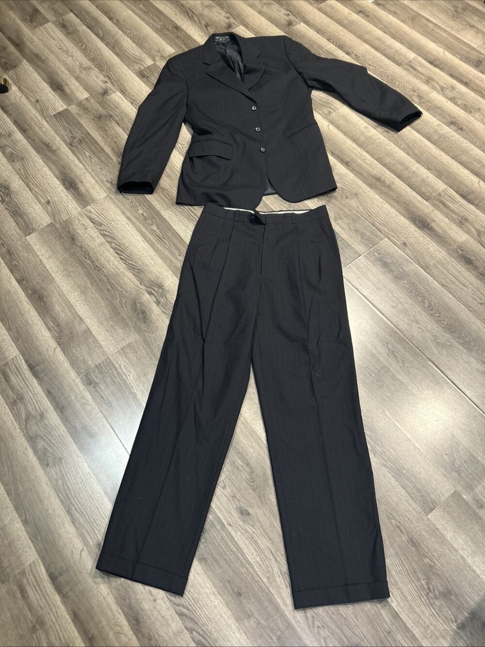 Jeffrey Banks 2 Pc Suit Jacket & Pant 34/42